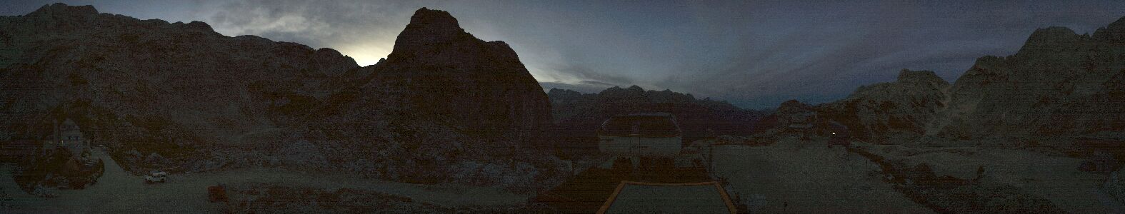 Sella Nevea Rifugio Celso Gilberti snow cam captured at 20 September 2026 at 7:37 pm GMT+2