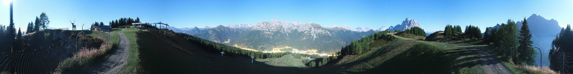 Selva di Cadore Pescul snow cam captured at 22 September 2026 at 11:57 pm GMT+2