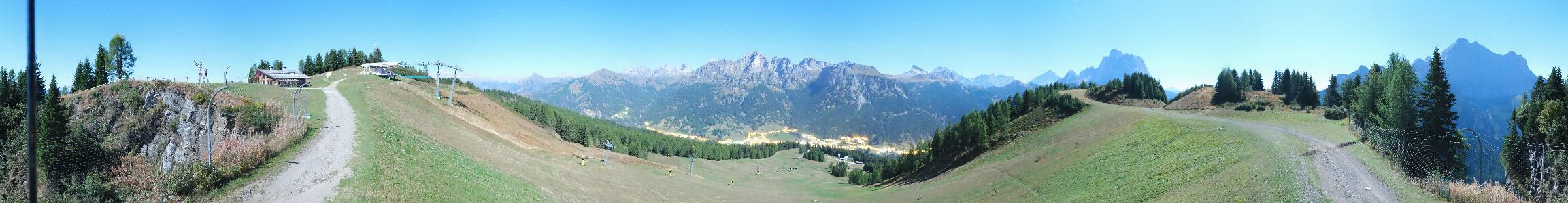 Selva di Cadore Pescul snow cam captured at 27 September 2026 at 11:55 pm GMT+2