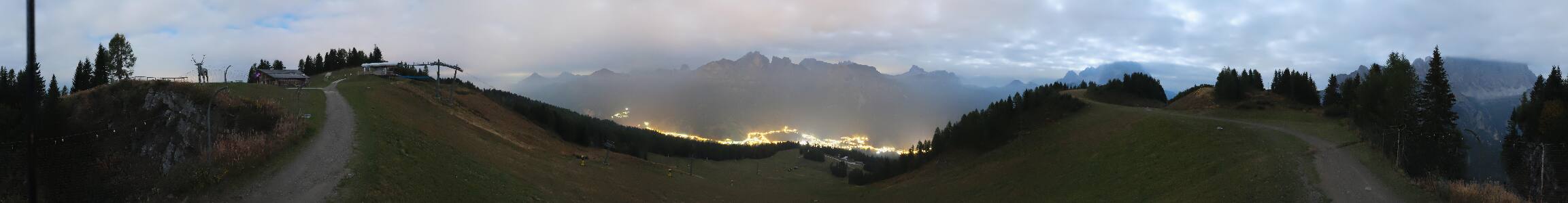 Selva di Cadore Pescul snow cam captured at 30 September 2026 at 11:45 pm GMT+2
