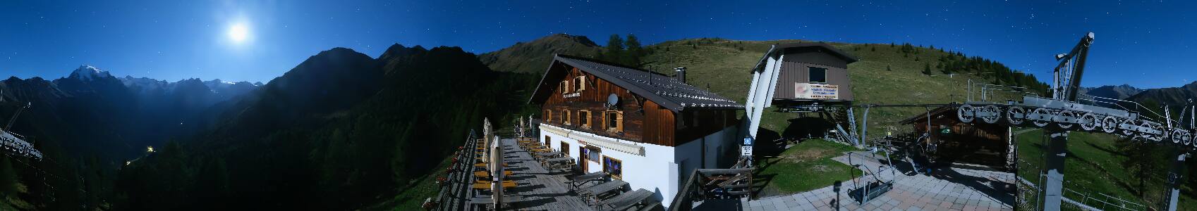 Trafoi Furkelhütte snow cam captured at 22 September 2026 at 11:57 pm GMT+2