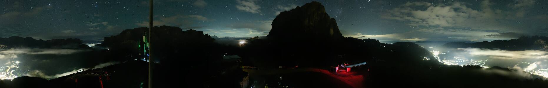 Val Gardena Ciampinoi snow cam captured at 18 September 2026 at 11:57 pm GMT+2