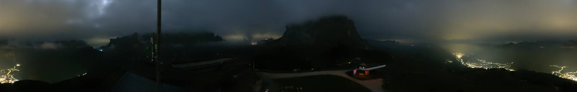 Val Gardena Ciampinoi snow cam captured at 30 September 2026 at 11:45 pm GMT+2