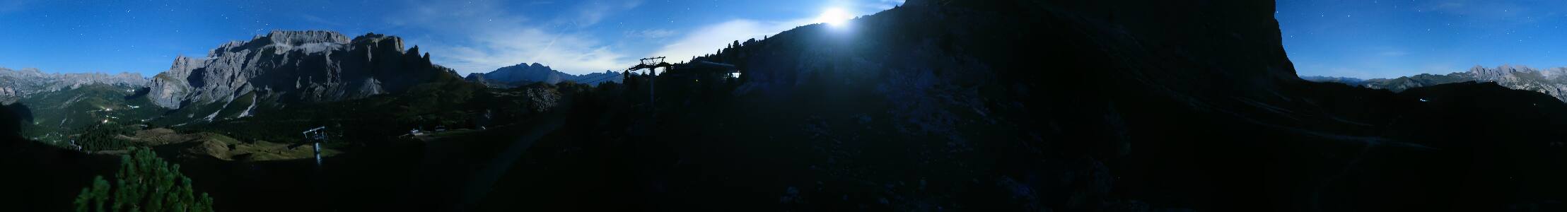 Val Gardena Citta dei Sassi snow cam captured at 21 September 2026 at 11:53 pm GMT+2
