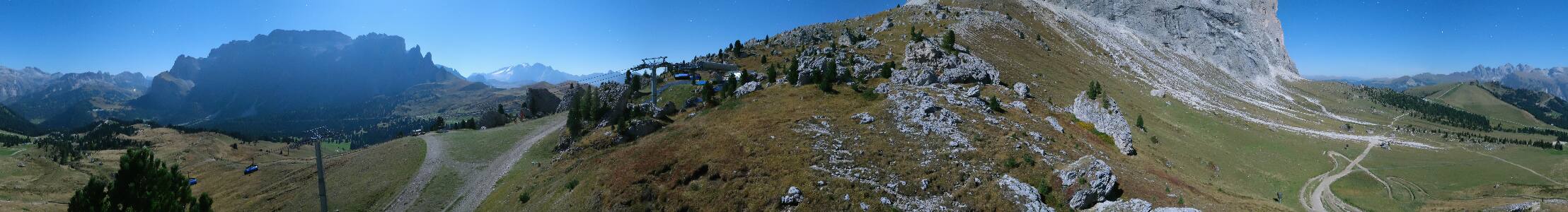 Val Gardena Citta dei Sassi snow cam captured at 28 September 2026 at 11:52 pm GMT+2