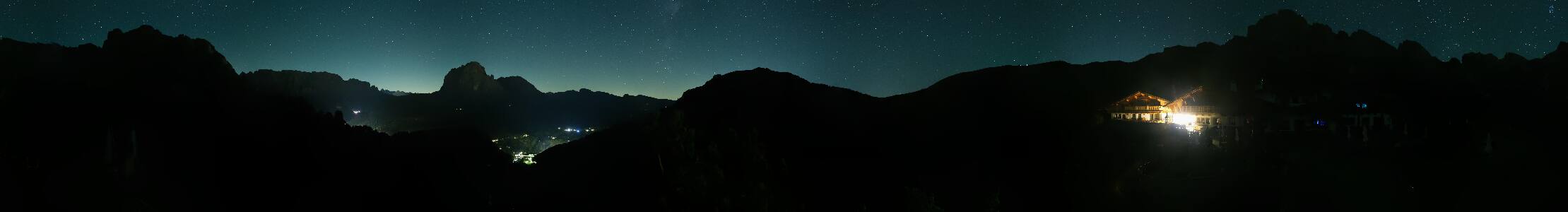 Val Gardena Col Raiser snow cam captured at 14 September 2026 at 11:50 pm GMT+2