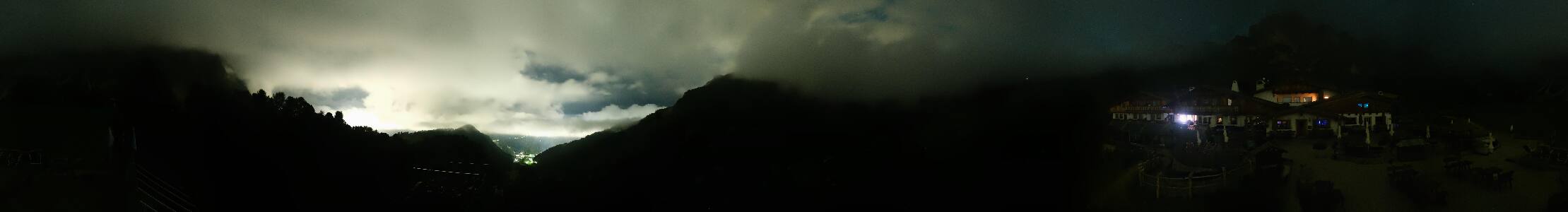 Val Gardena Col Raiser snow cam captured at 17 September 2026 at 11:54 pm GMT+2