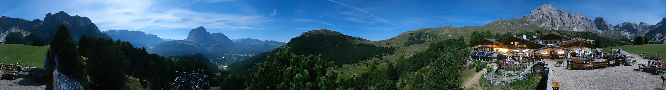 Val Gardena Col Raiser snow cam captured at 26 September 2026 at 11:49 pm GMT+2