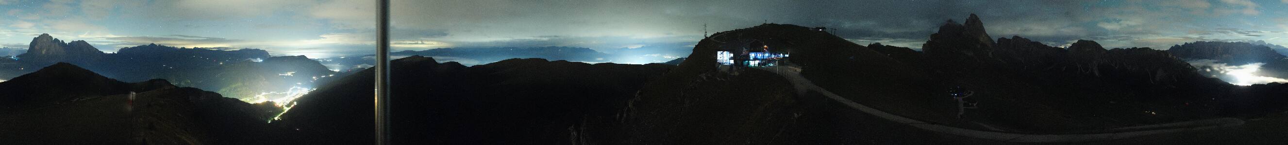 Val Gardena Seceda snow cam captured at 18 September 2026 at 11:56 pm GMT+2