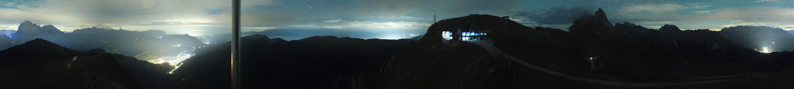 Val Gardena Seceda snow cam captured at 5 October 2026 at 11:56 pm GMT+2