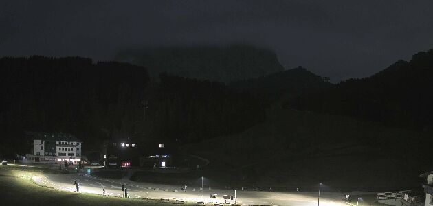 Val Gardena Plan de Gralba Val Gardena Plan de Gralba snow cam captured at 30 September 2026 at 11:59 pm GMT+2
