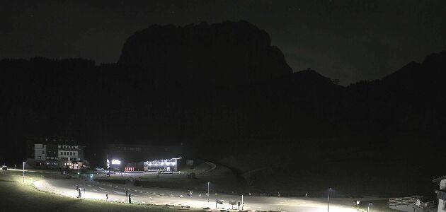 Val Gardena Plan de Gralba Val Gardena Plan de Gralba snow cam captured at 4 October 2026 at 11:52 pm GMT+2