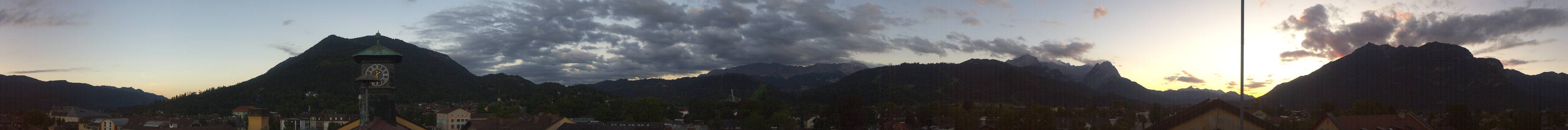Garmisch-Partenkirchen Rathaus snow cam captured at 12 September 2026 at 7:46 pm GMT+2