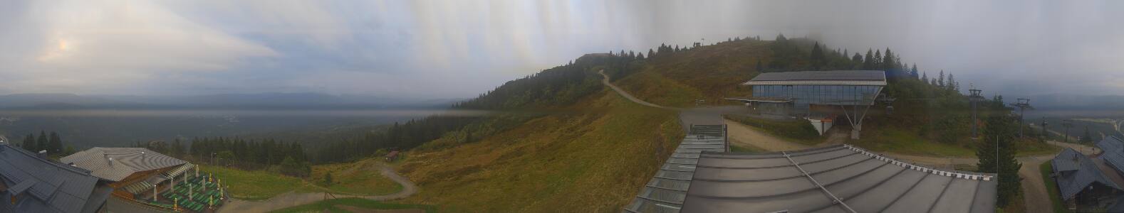 Großer Arber Bergstation snow cam captured at 16 September 2026 at 6:51 pm GMT+2