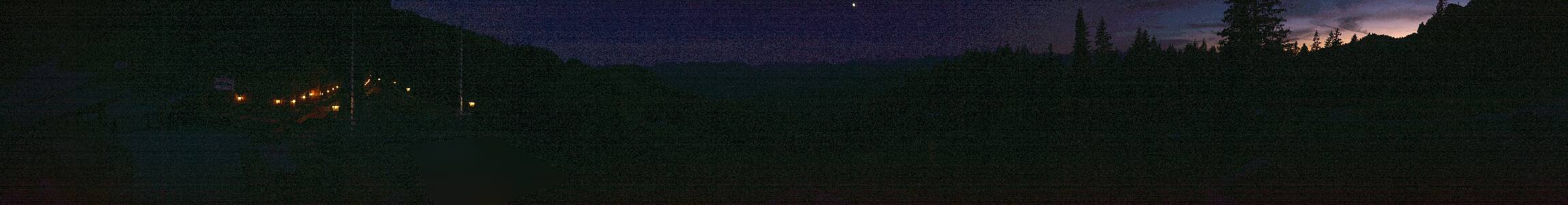 Lenggries BayernHütte am Brauneck snow cam captured at 23 September 2026 at 7:44 pm GMT+2