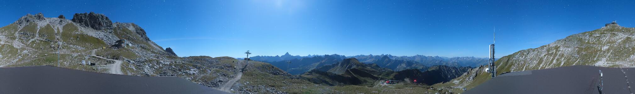 Oberstdorf Nebelhorn snow cam captured at 28 September 2026 at 11:58 pm GMT+2