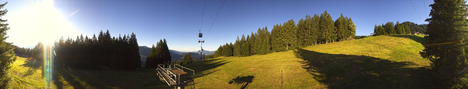 Oberstdorf Ochsenhöfle Berg snow cam captured at 15 September 2026 at 6:07 pm GMT+2
