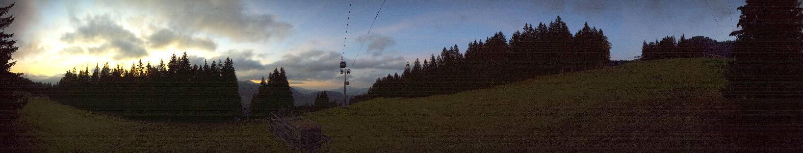 Oberstdorf Ochsenhöfle Berg snow cam captured at 21 September 2026 at 7:37 pm GMT+2