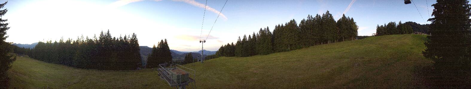 Oberstdorf Ochsenhöfle Berg snow cam captured at 23 September 2026 at 7:36 pm GMT+2