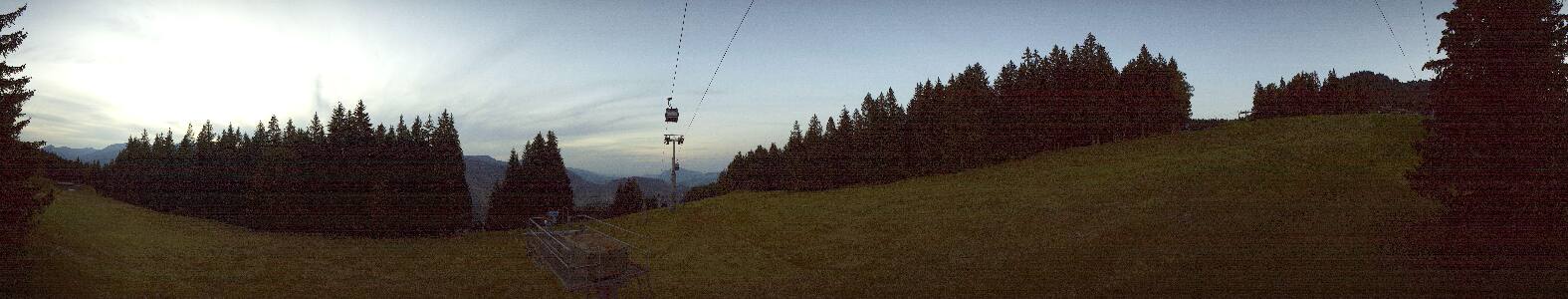 Oberstdorf Ochsenhöfle Berg snow cam captured at 29 September 2026 at 7:36 pm GMT+2