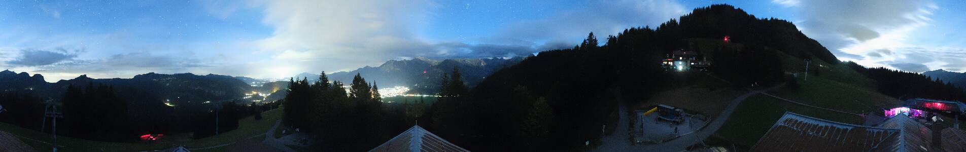Oberstdorf Söllereck Berg snow cam captured at 20 September 2026 at 11:53 pm GMT+2