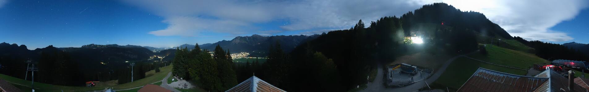 Oberstdorf Söllereck Berg snow cam captured at 23 September 2026 at 11:53 pm GMT+2