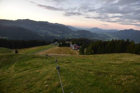 Oberstdorf Söllereck Schrattenwang snow cam captured at 22 September 2026 at 7:27 pm GMT+2
