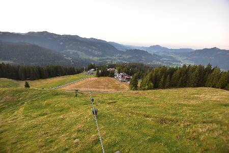 Oberstdorf Söllereck Schrattenwang snow cam captured at 27 September 2026 at 7:18 pm GMT+2