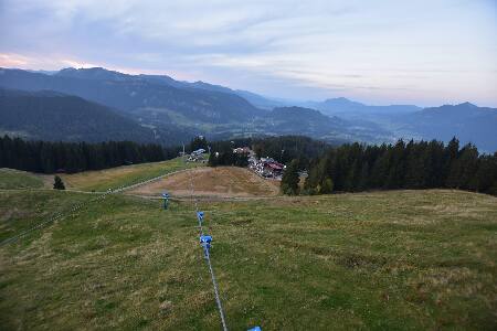 Oberstdorf Söllereck Schrattenwang snow cam captured at 29 September 2026 at 7:15 pm GMT+2
