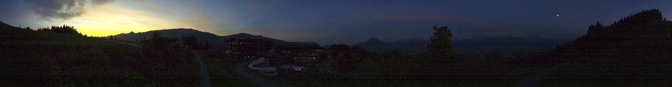 Ofterschwang Allgäuer Berghof snow cam captured at 21 September 2026 at 7:47 pm GMT+2