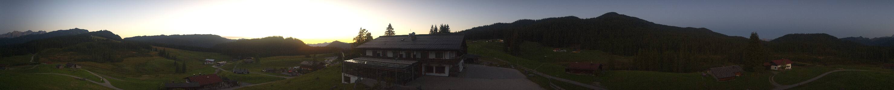 Reit im Winkl Winklmoosalm snow cam captured at 28 September 2026 at 7:15 pm GMT+2