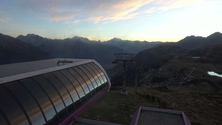 Bettmeralp (Aletsch Arena) Upper Station Wurzenbord snow cam captured at 25 September 2026 at 7:28 pm GMT+2