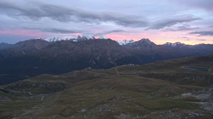 Celerina Trais Fluors Upper Station snow cam captured at 13 September 2026 at 7:57 pm GMT+2