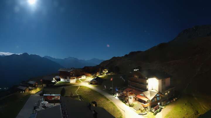 Fiescheralp Fiesch snow cam captured at 23 September 2026 at 11:52 pm GMT+2