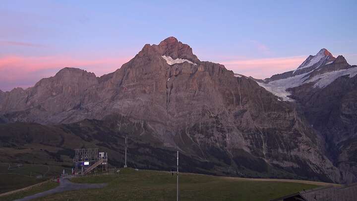 Grindelwald First snow cam captured at 19 September 2026 at 7:42 pm GMT+2