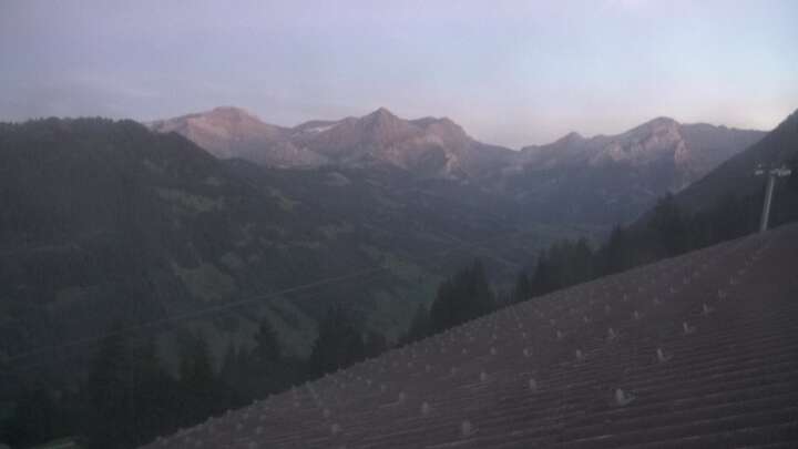 Gstaad Eggli snow cam captured at 19 September 2026 at 8:14 pm GMT+2