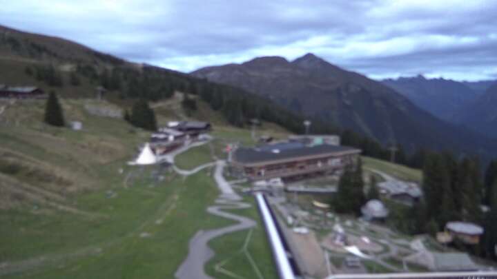 Klosters Dorf Madrisaland snow cam captured at 13 September 2026 at 7:43 pm GMT+2