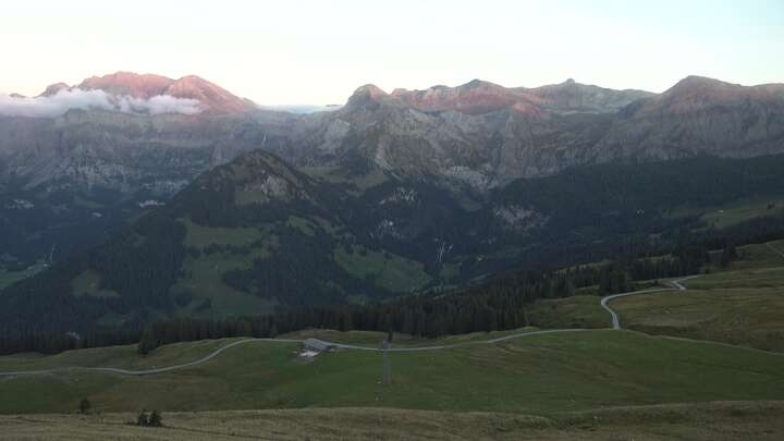 Lenk im Simmental Mülkerblatten snow cam captured at 14 September 2026 at 8:00 pm GMT+2