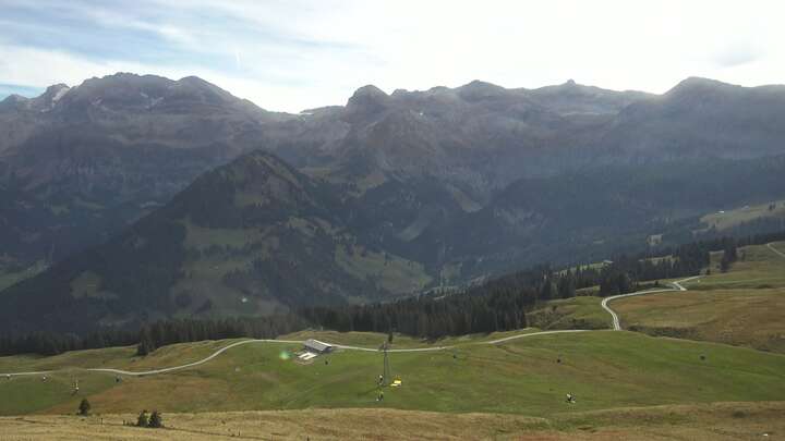 Lenk im Simmental Mülkerblatten snow cam captured at 29 September 2026 at 12:30 pm GMT+2