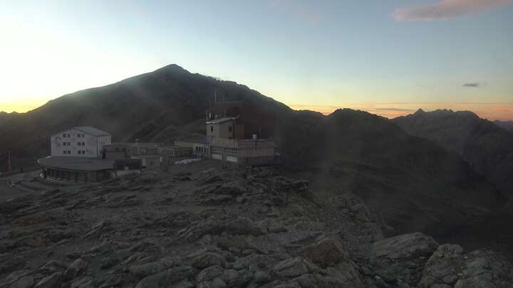 Pontresina Diavolezza Upper Station snow cam captured at 23 September 2026 at 7:30 pm GMT+2