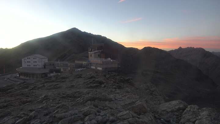 Pontresina Diavolezza Upper Station snow cam captured at 26 September 2026 at 7:37 pm GMT+2