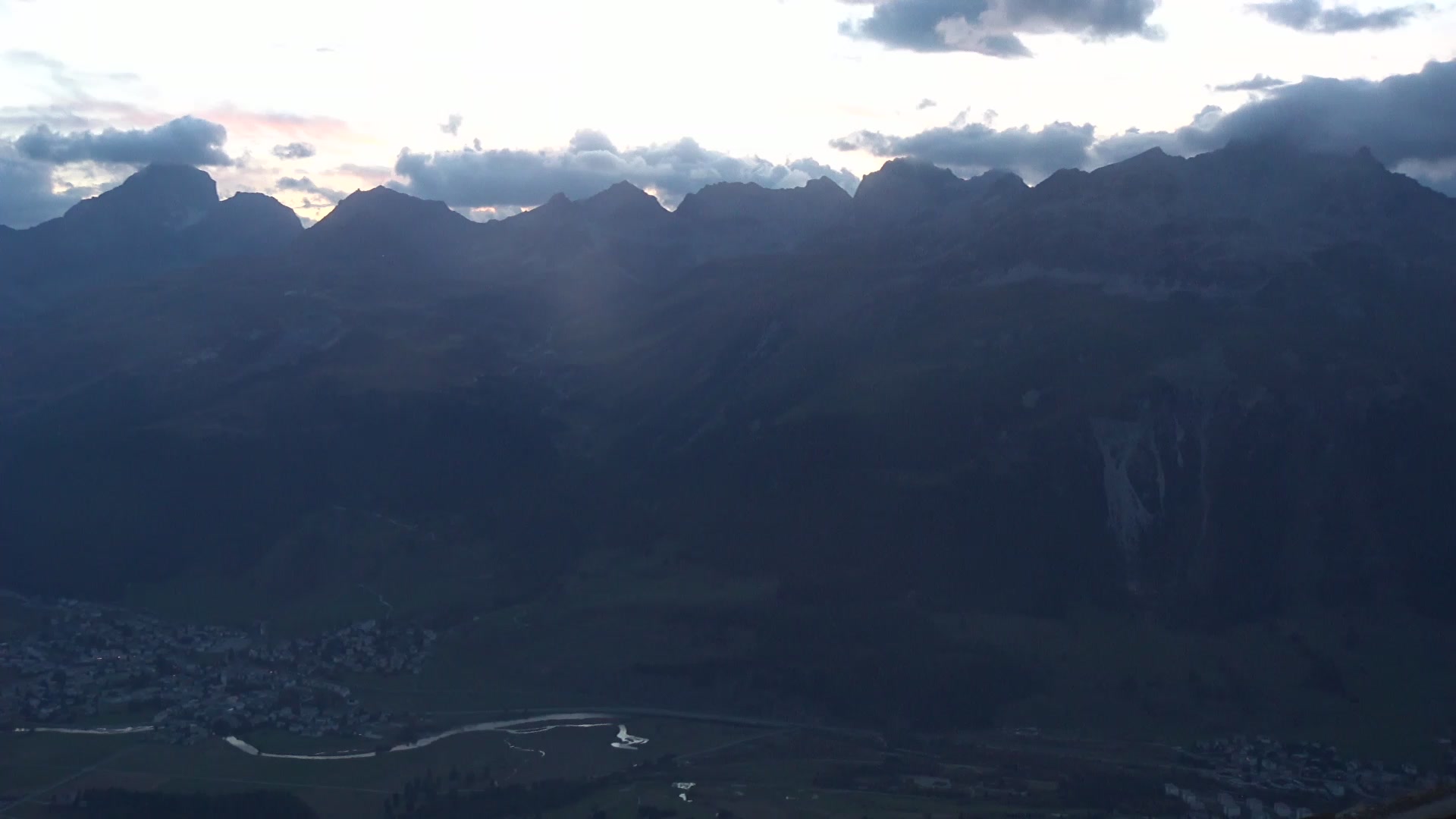 St. Moritz Muottas Muragl snow cam captured at 4 October 2026 at 7:09 pm GMT+2