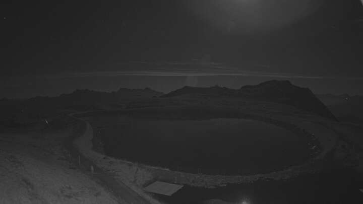 Wangs (Pizol) Pizolhütte snow cam captured at 28 September 2026 at 10:20 pm GMT+2