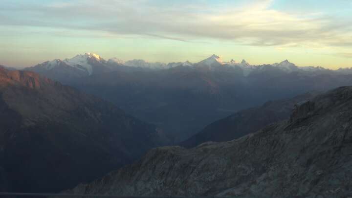 Wiler (Lauchernalp) Hockenhorngrat snow cam captured at 19 September 2026 at 7:44 pm GMT+2