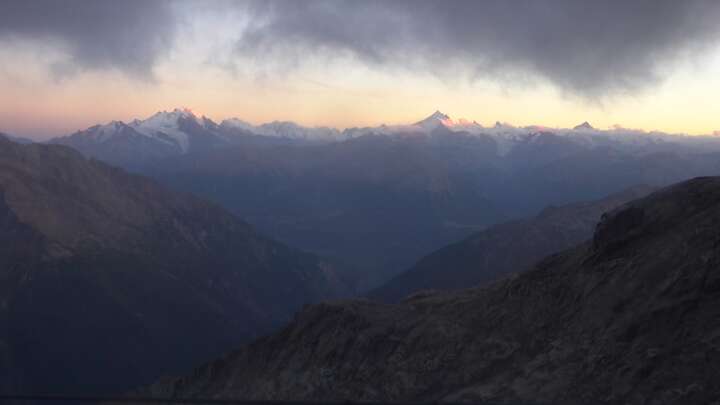 Wiler (Lauchernalp) Hockenhorngrat snow cam captured at 23 September 2026 at 7:40 pm GMT+2