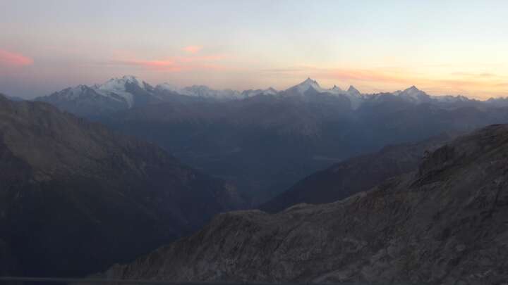 Wiler (Lauchernalp) Hockenhorngrat snow cam captured at 26 September 2026 at 7:34 pm GMT+2