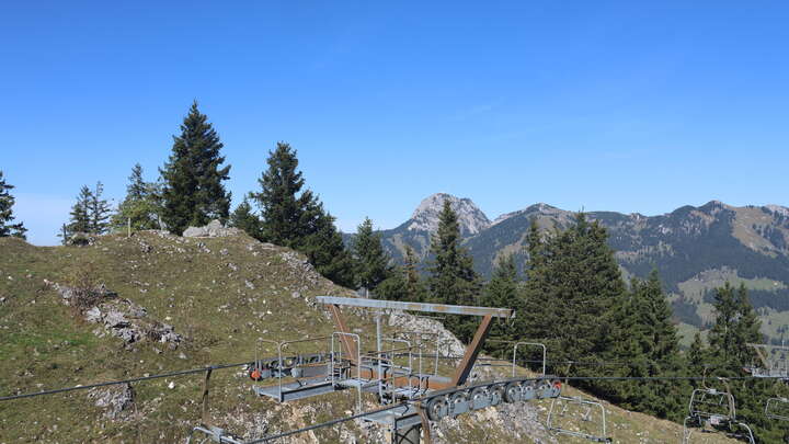Bayrischzell Sudelfeld Upper Station Kitzlahner snow cam captured at 29 September 2026 at 12:28 pm GMT+2