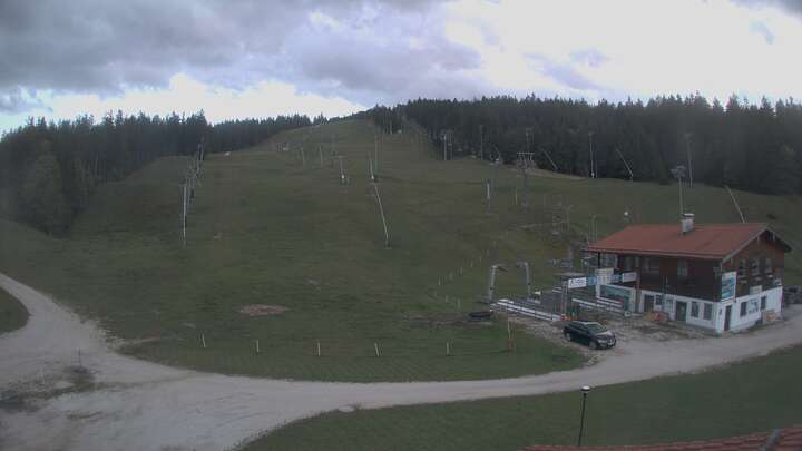 Bischofswiesen Götschen Base Station snow cam captured at 21 September 2026 at 7:35 pm GMT+2