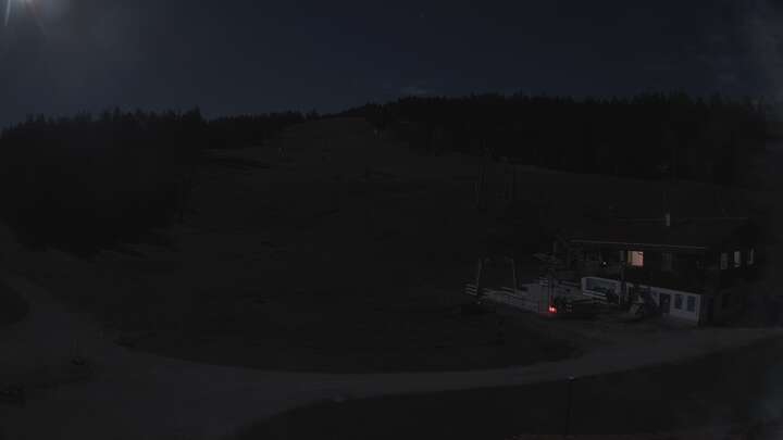 Bischofswiesen Götschen Base Station snow cam captured at 25 September 2026 at 9:52 pm GMT+2