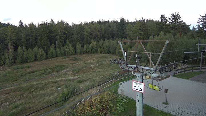 Bodenmais (Bayerischer Wald) Silberberg Upper Station snow cam captured at 14 September 2026 at 7:40 pm GMT+2